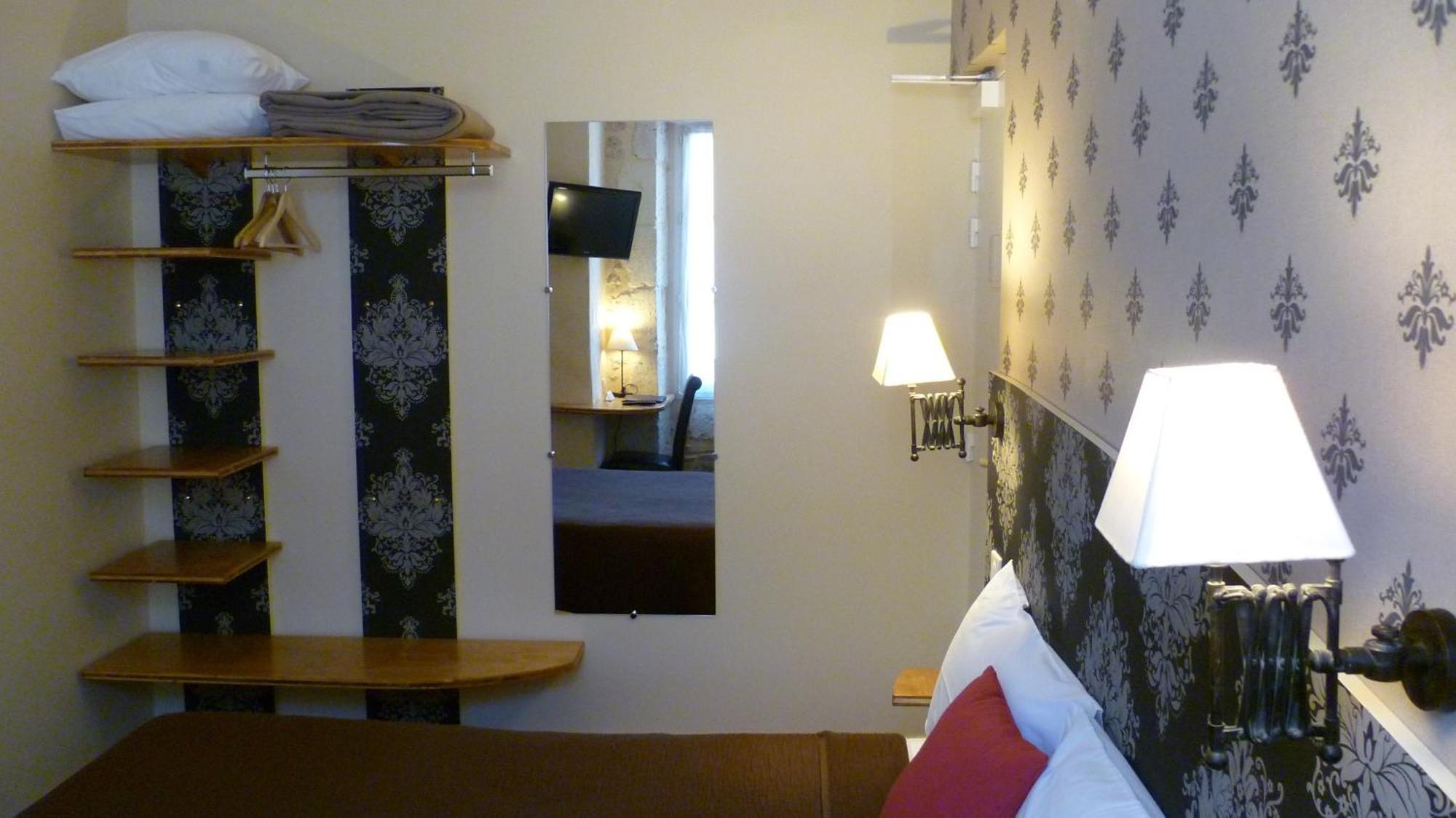 Hotel Henri IV Nérac Exteriér fotografie