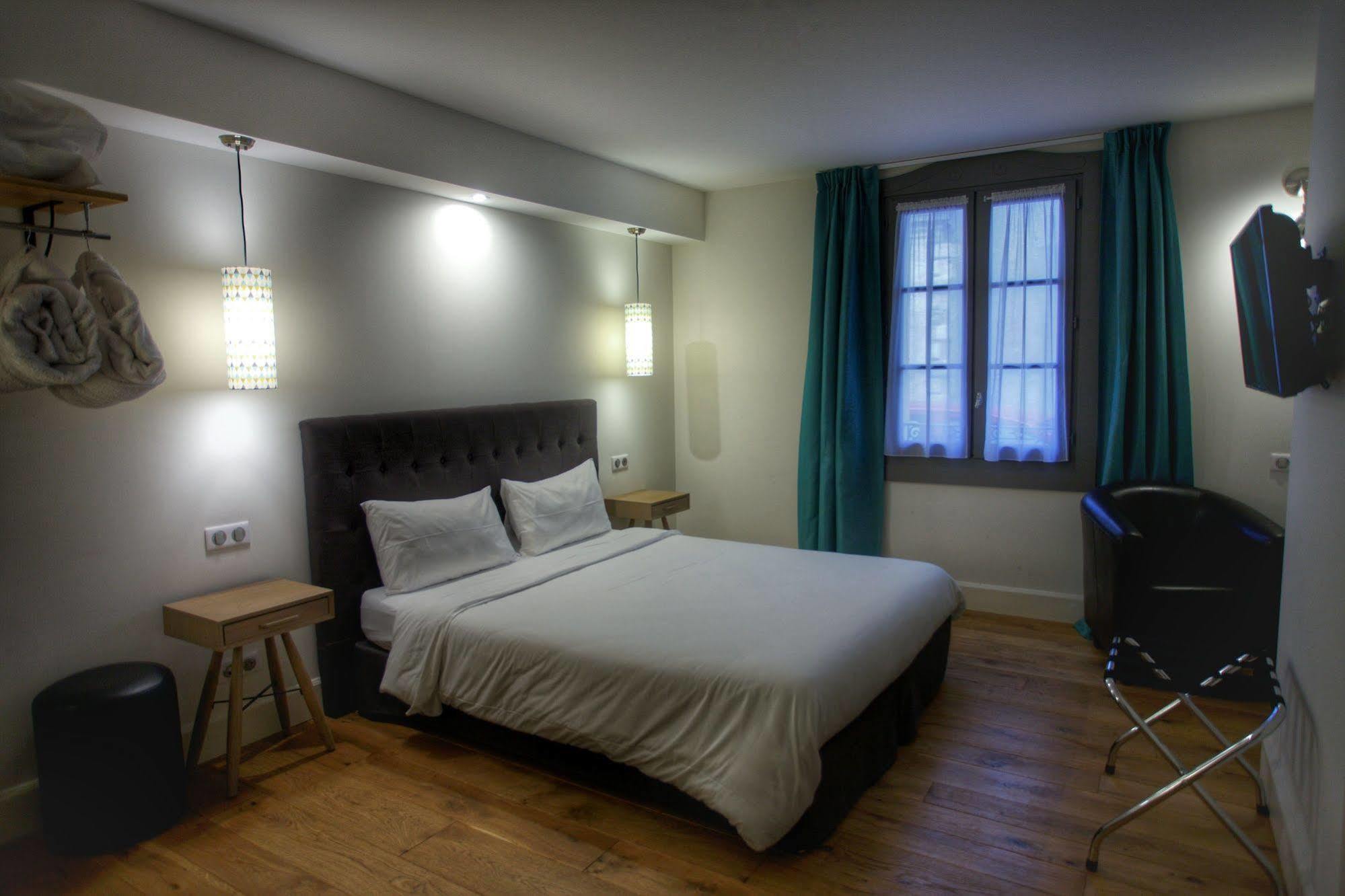 Hotel Henri IV Nérac Exteriér fotografie