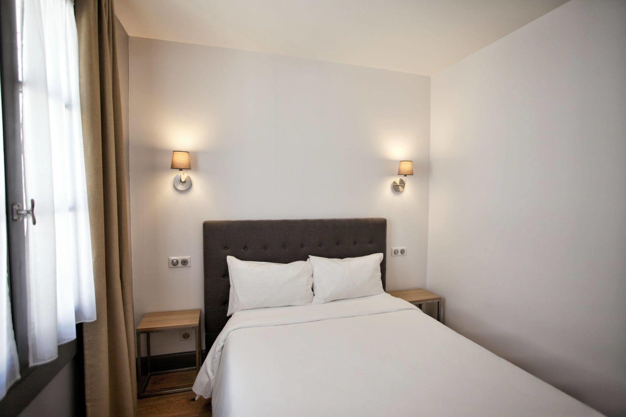 Hotel Henri IV Nérac Exteriér fotografie