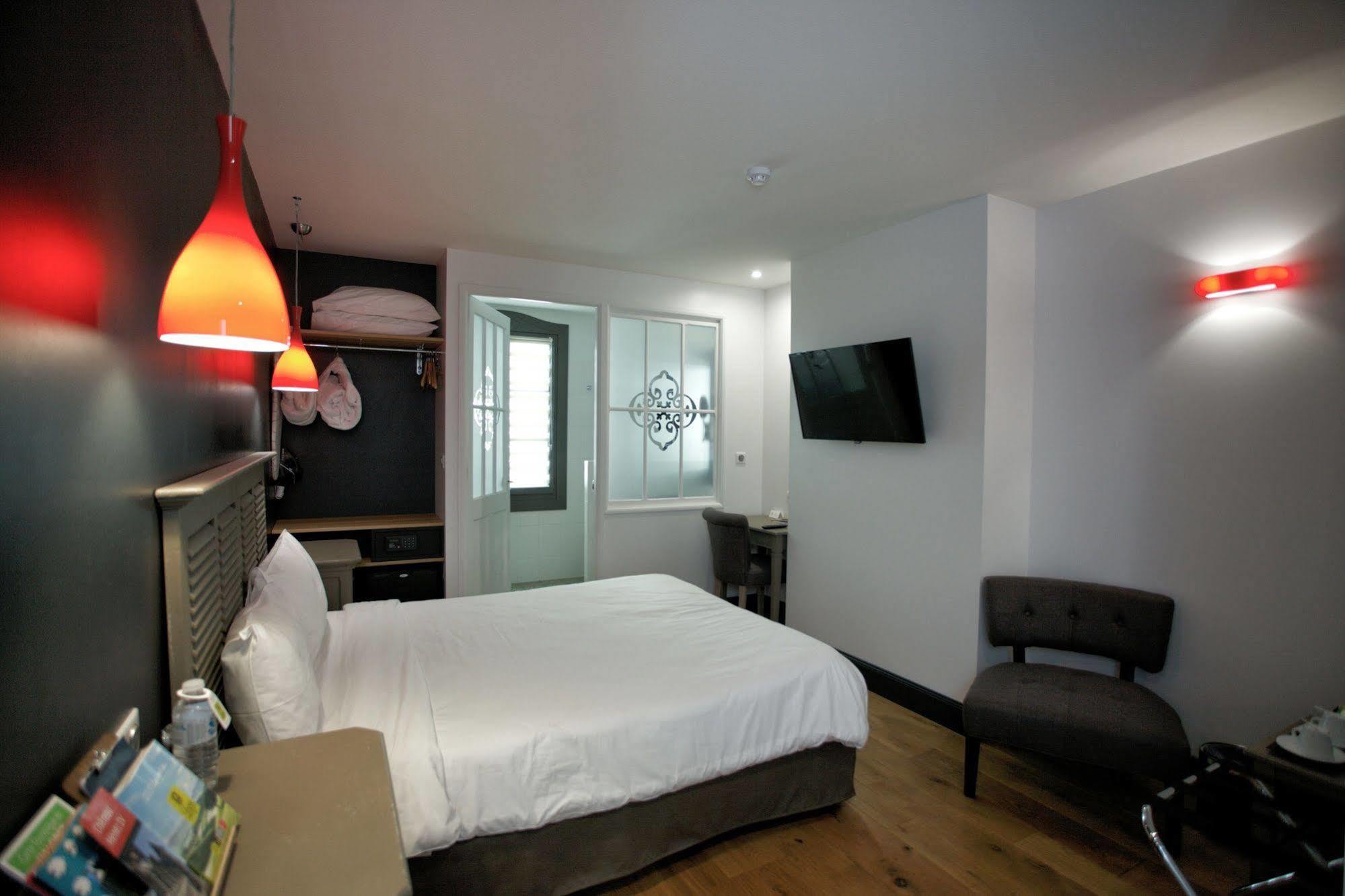 Hotel Henri IV Nérac Exteriér fotografie