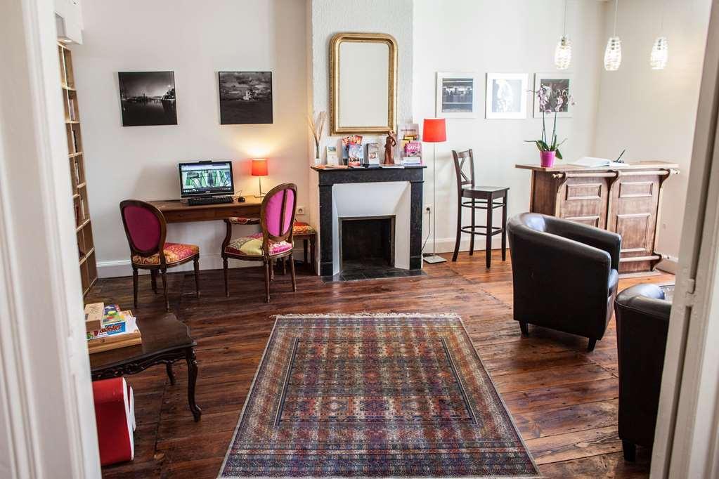 Hotel Henri IV Nérac Interiér fotografie