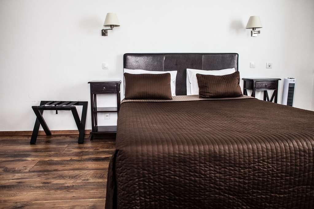 Hotel Henri IV Nérac Pokoj fotografie