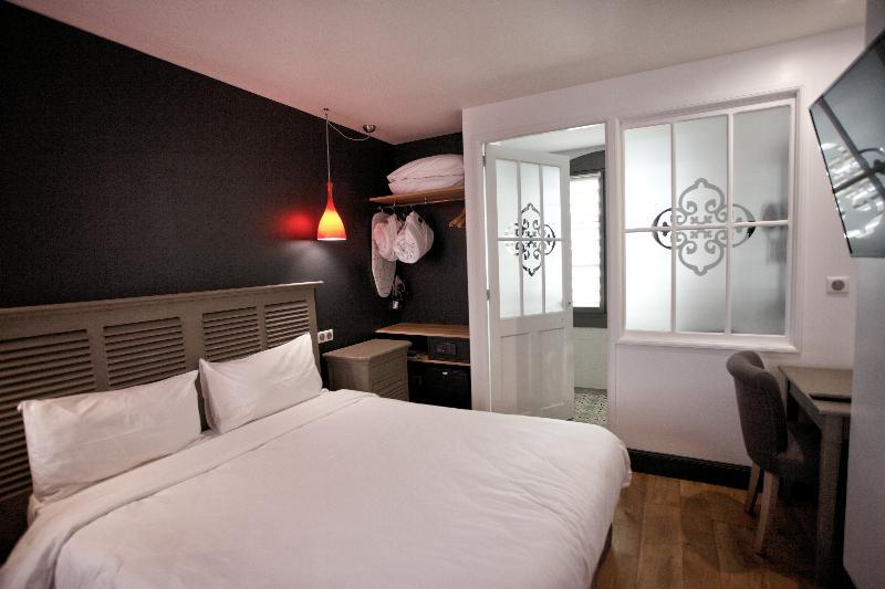 Hotel Henri IV Nérac Exteriér fotografie